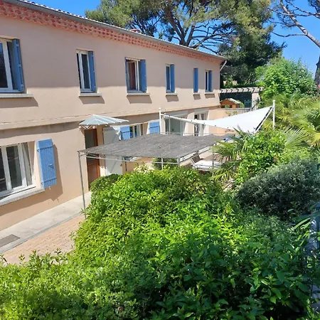Holiday home Le Domaine Des Pins *